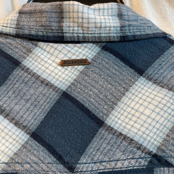 Women’s Billabong Flannel Shirt Dress US Size 5/6 - Picture 5 of 6